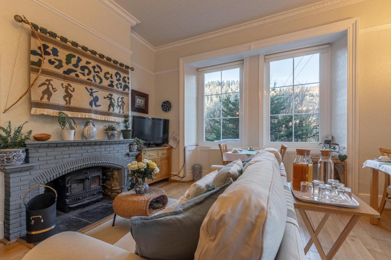 Glyntwrog House Bed & Breakfast เบเทส-อี-คอย ภายนอก รูปภาพ