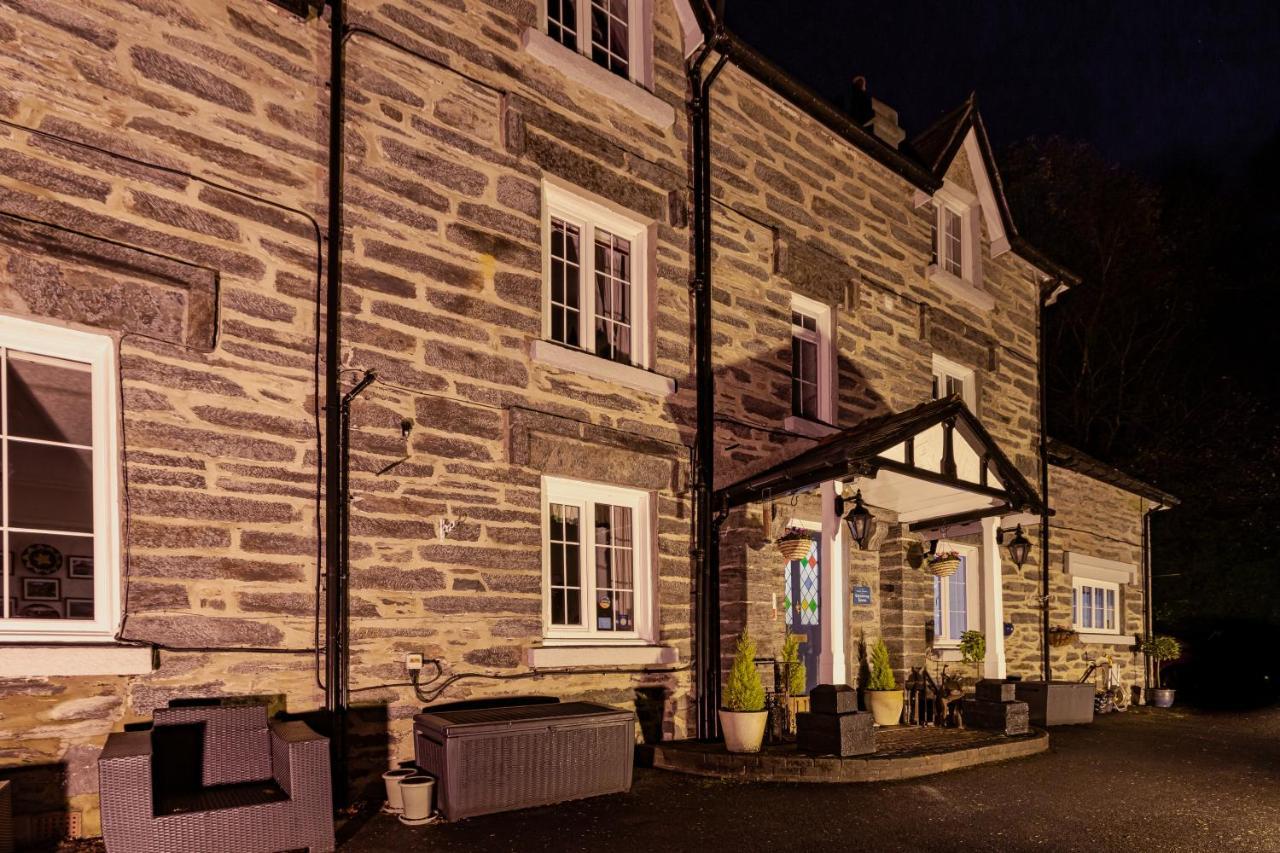 Glyntwrog House Bed & Breakfast เบเทส-อี-คอย ภายนอก รูปภาพ