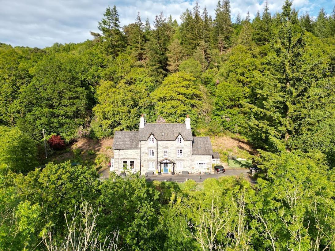 Glyntwrog House Bed & Breakfast เบเทส-อี-คอย ภายนอก รูปภาพ